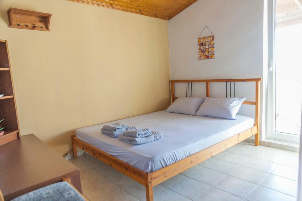 Appartamento Attic Anemoessa Alexandroupoli Esterno foto